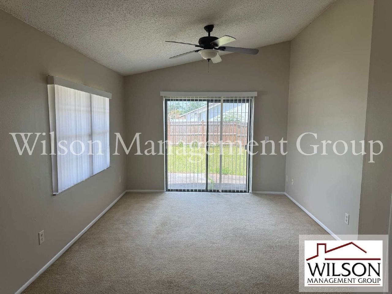 701 Kings Cove Ct - Photo 3 of 19