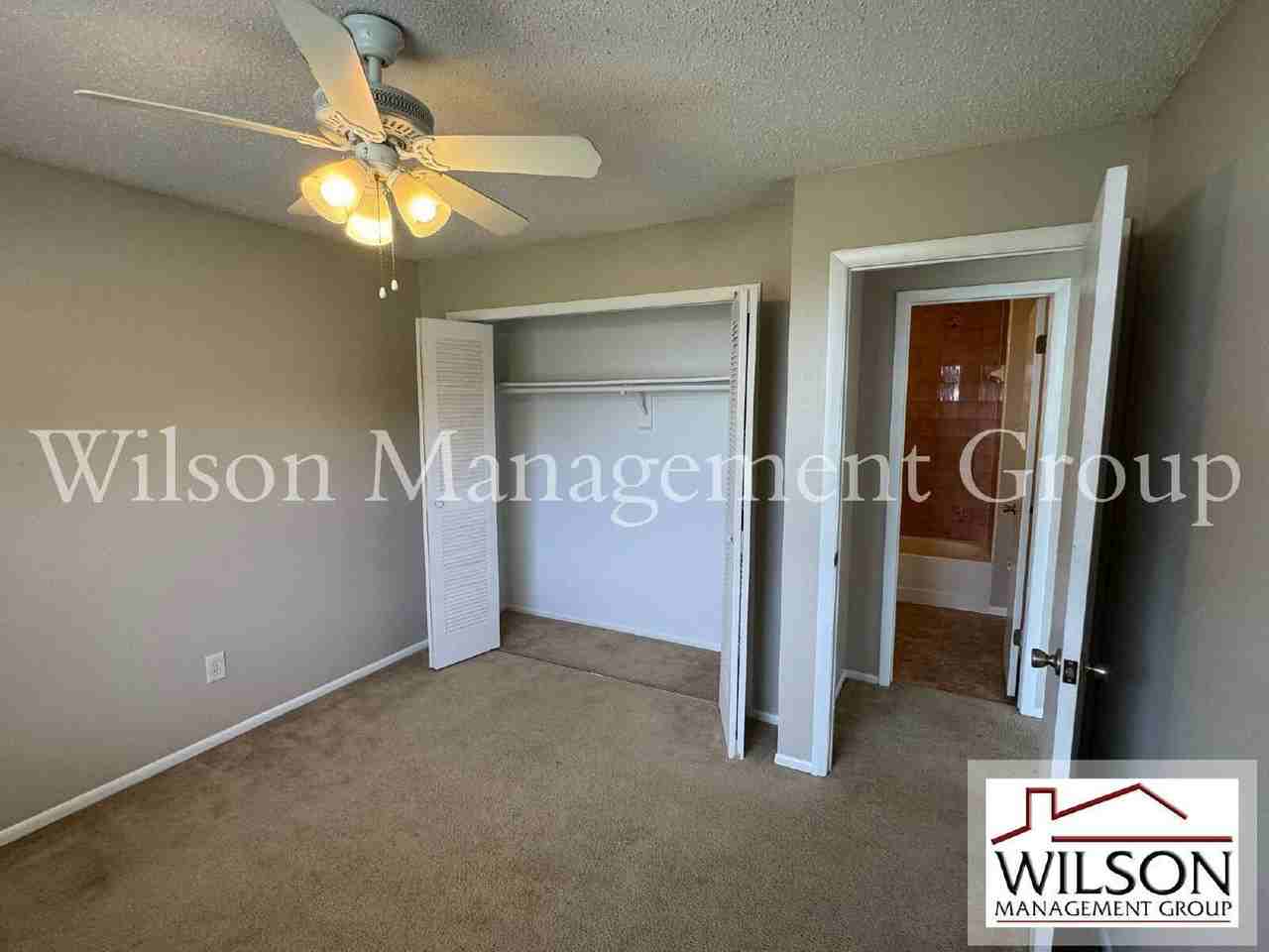 701 Kings Cove Ct - Photo 7 of 19