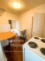 featured image of 517 W James St #3