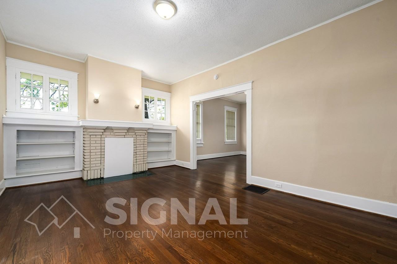 512 1st St N - Photo 6 of 25