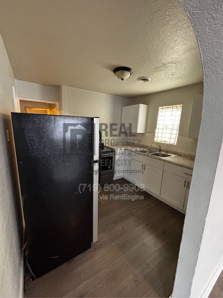 1428 E Orman Ave - Photo 4 of 16