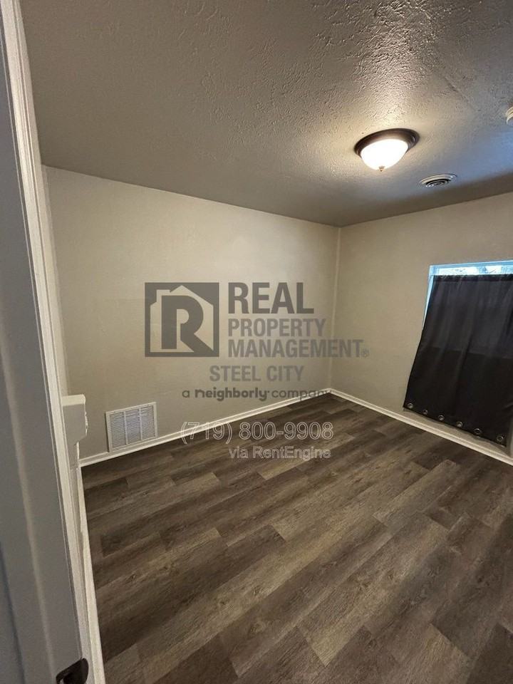 1428 E Orman Ave - Photo 7 of 16