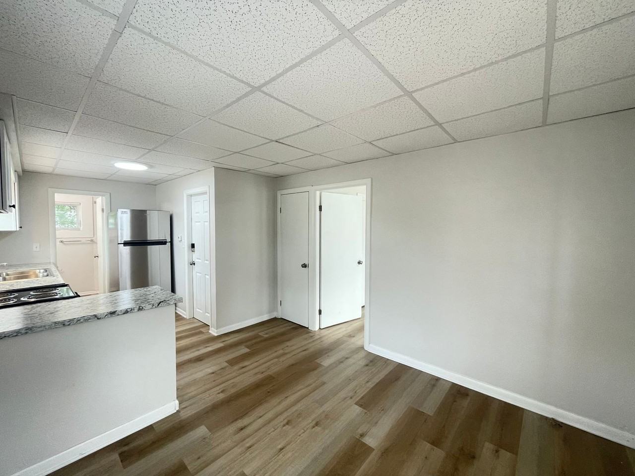 45 Ashland St - Photo 4 of 12