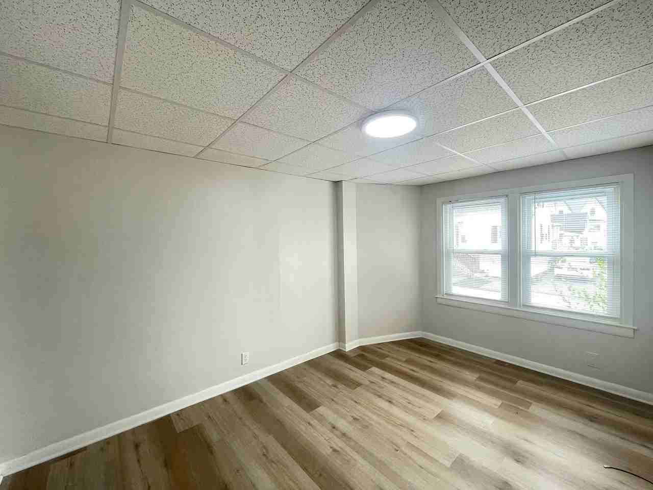 45 Ashland St - Photo 7 of 12