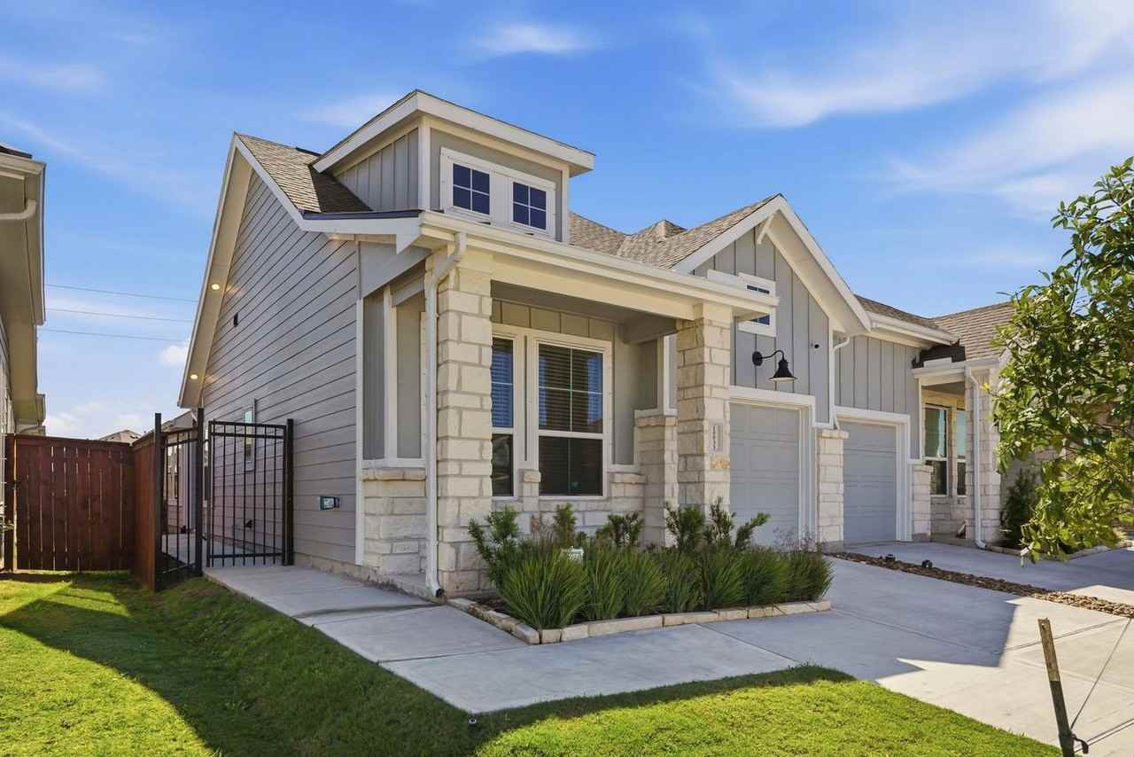 10035 Crescendo Way - Photo 2 of 25