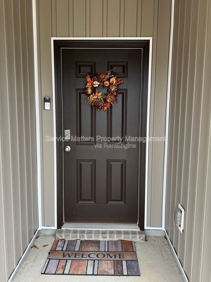 921 Lovebird Ct - Photo 4 of 33