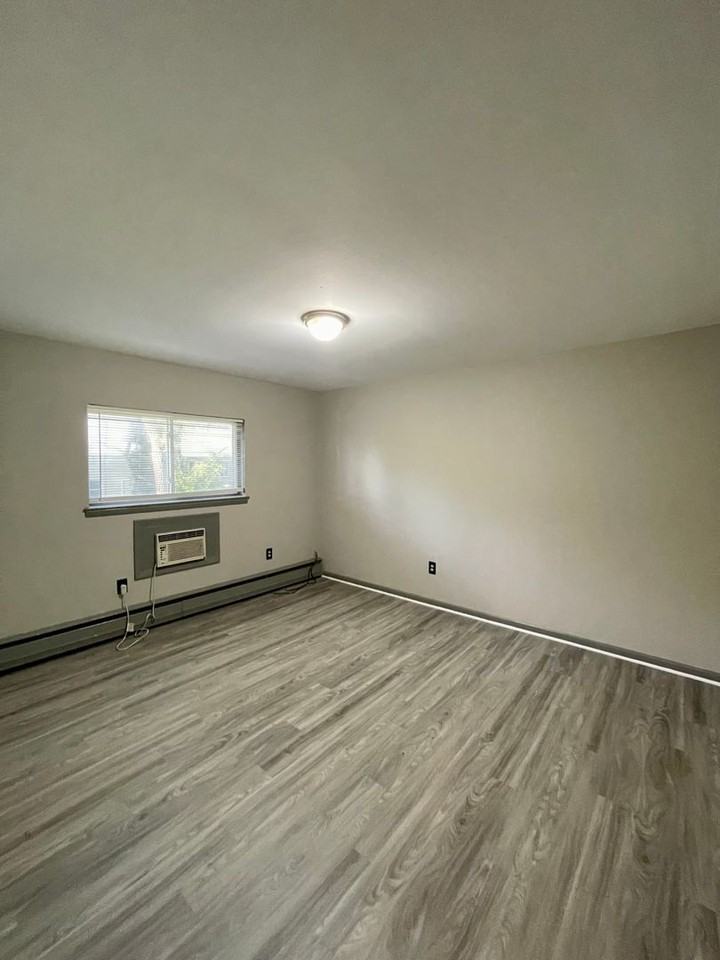 Wallingford South Apartments - Photo 2 of 29