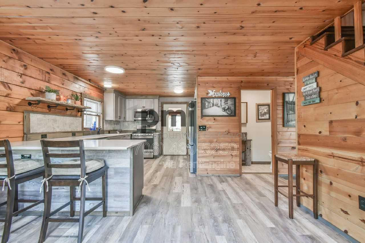 230 Silver Maple Ln - Photo 5 of 32