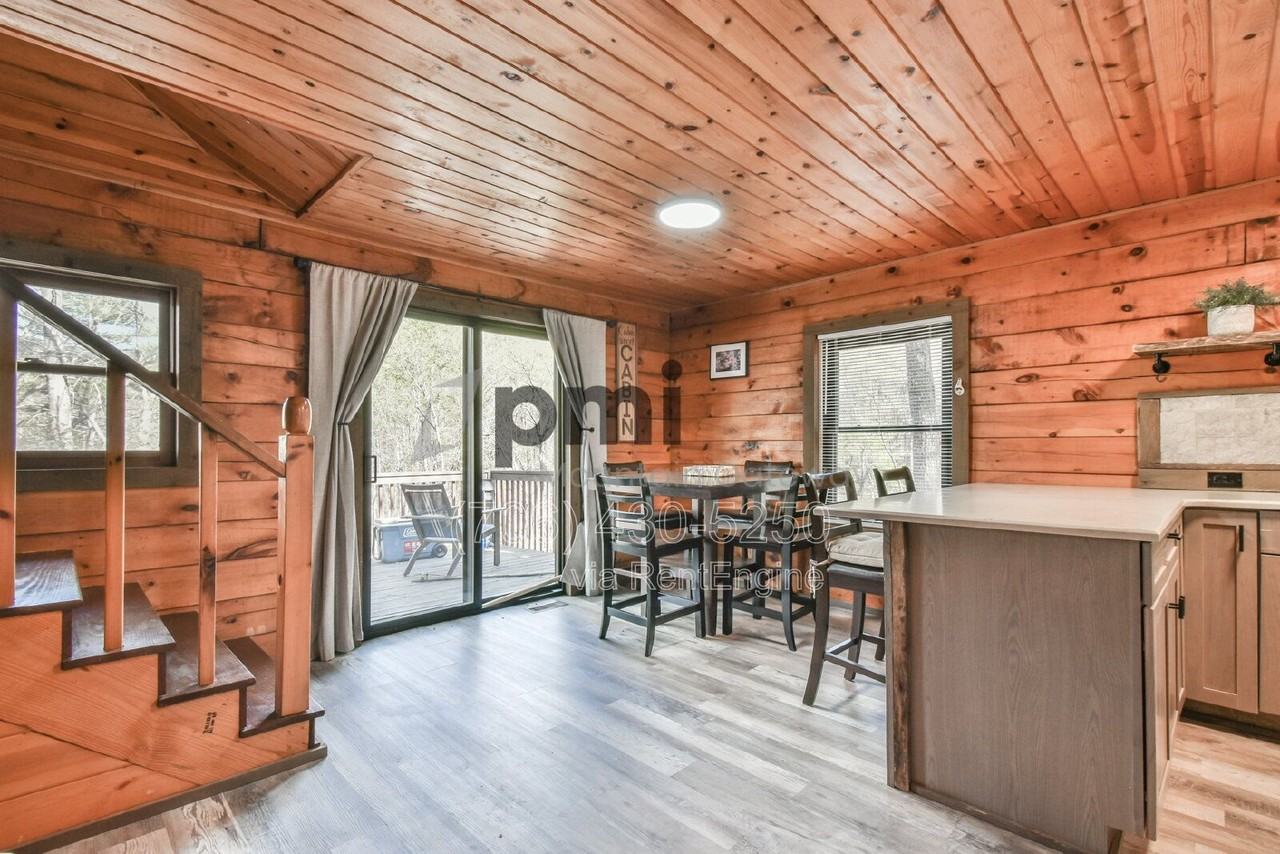 230 Silver Maple Ln - Photo 6 of 32