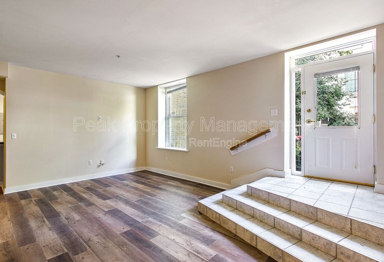 16 N 22nd St #104 - Photo 5 of 26