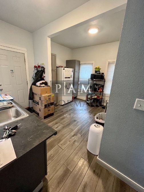 3727 E Squire Ave - Photo 4 of 12