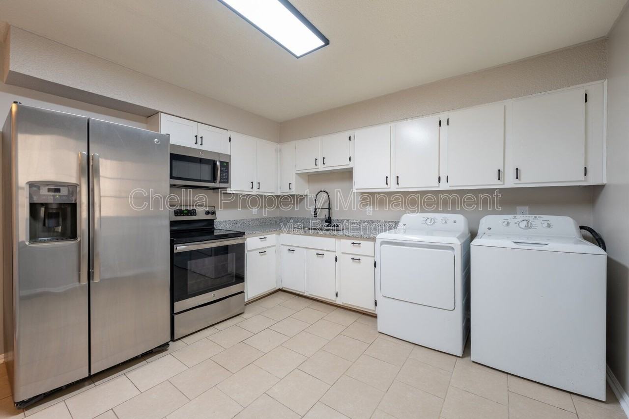 282 Southburn Dr - Photo 7 of 15