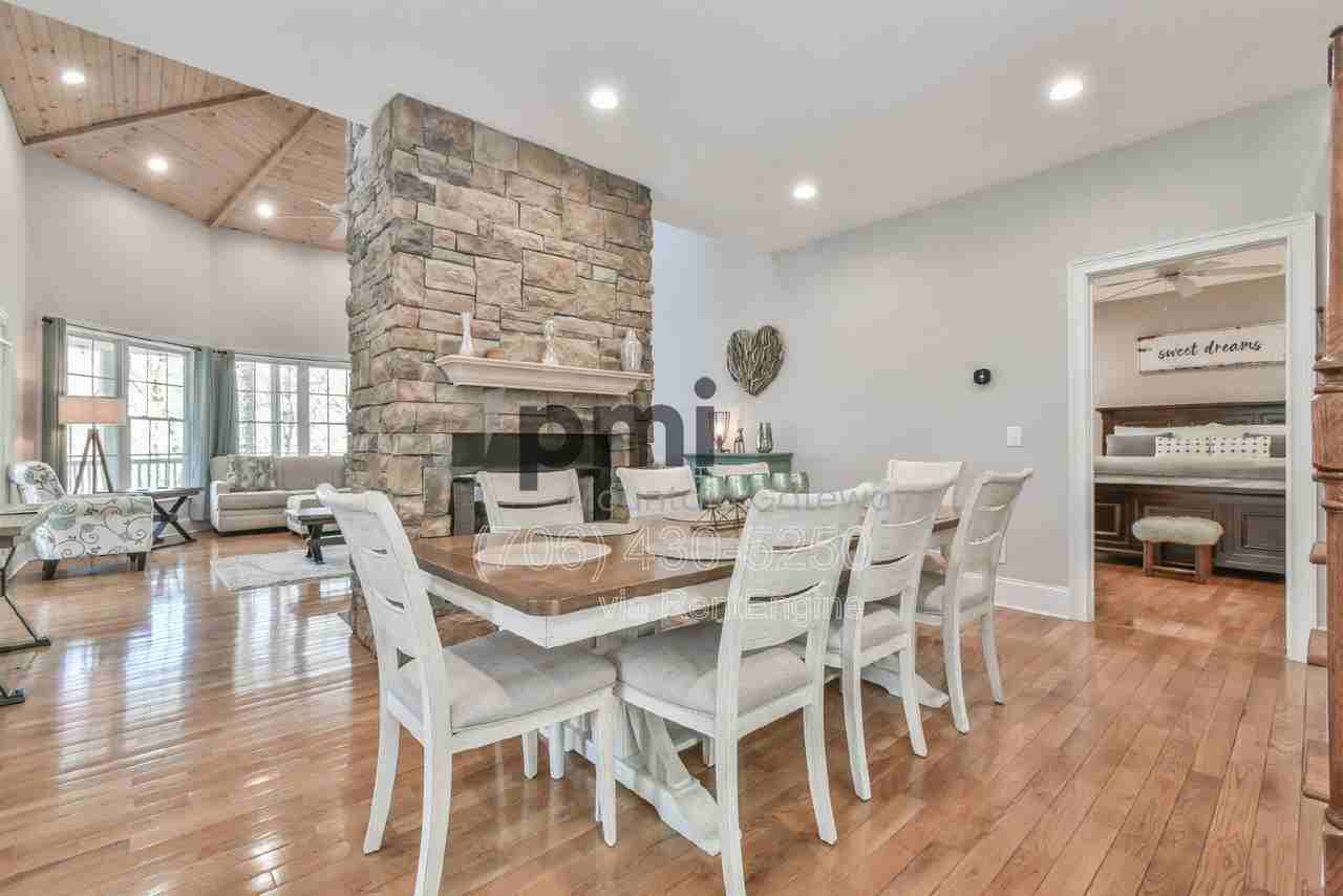 373 Dach Bruecke Gasse - Photo 3 of 31