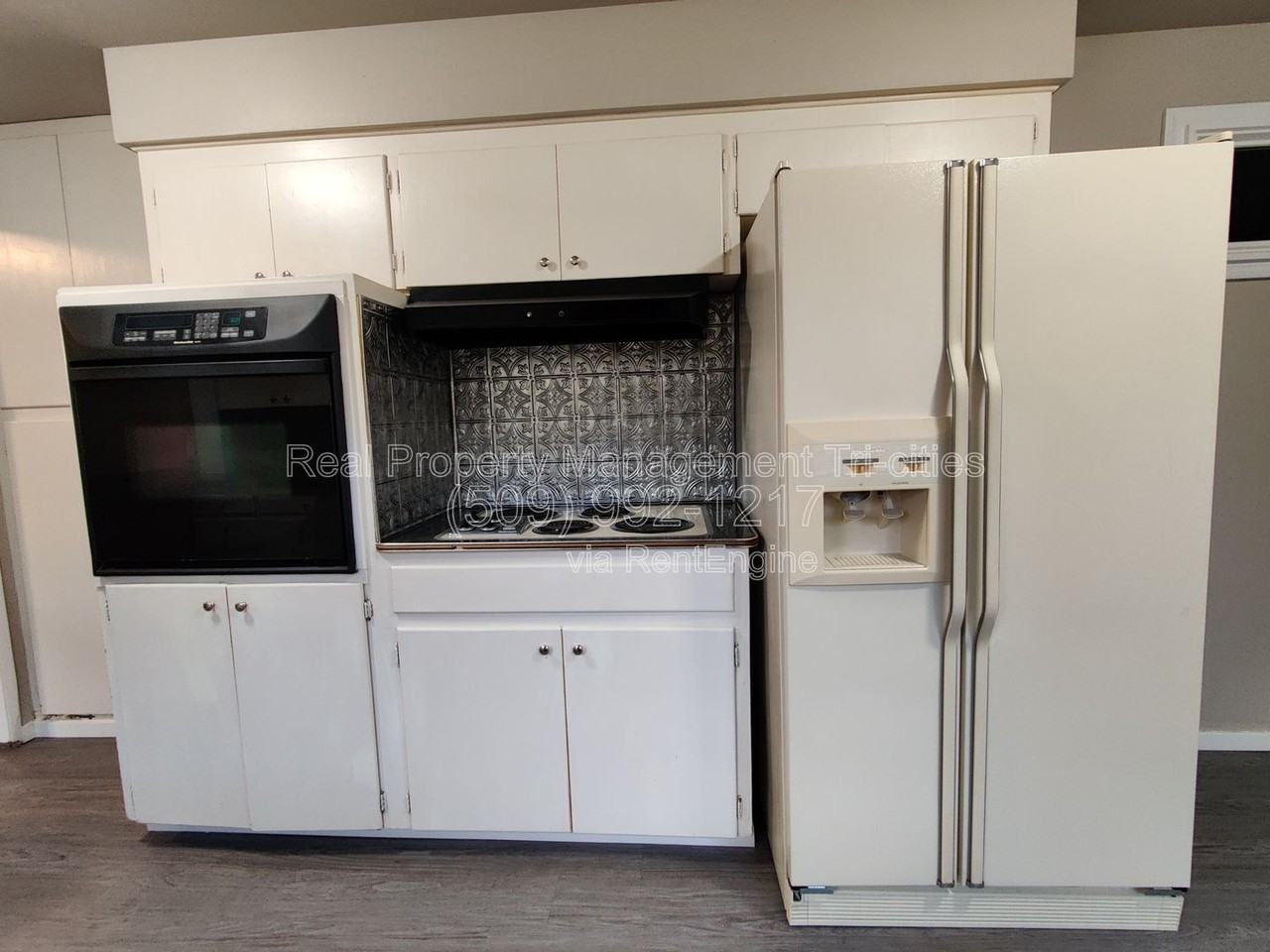 7528 W Umatilla Ave - Photo 5 of 26