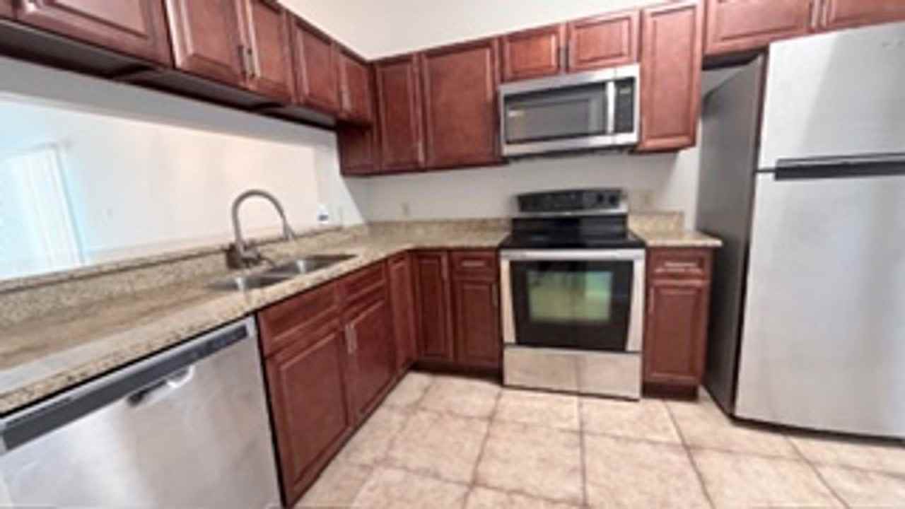 135 Sand Pine Cir - Photo 4 of 17