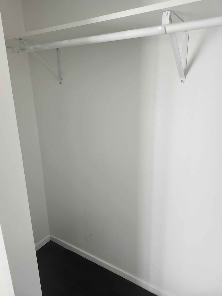 4922 Gainsport Circle - Photo 4 of 9