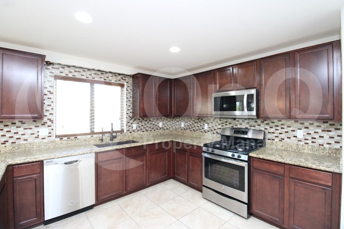 2142 E Campo Bello Dr - Photo 3 of 31