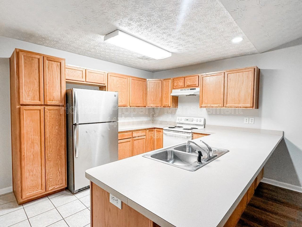 3989 Hidden Hollow Dr - Photo 5 of 21