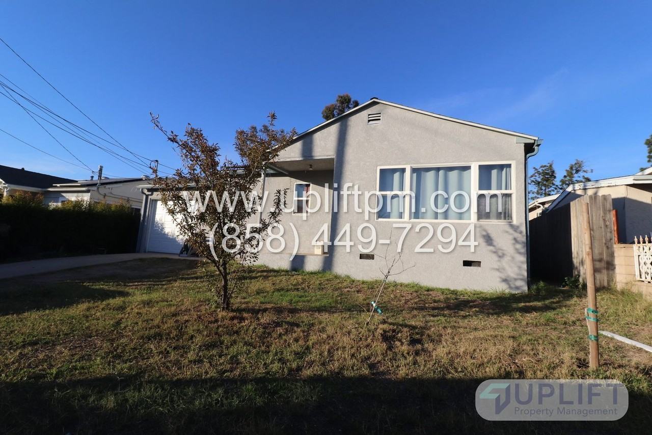 5304 Nutmeg St - Photo 2 of 15