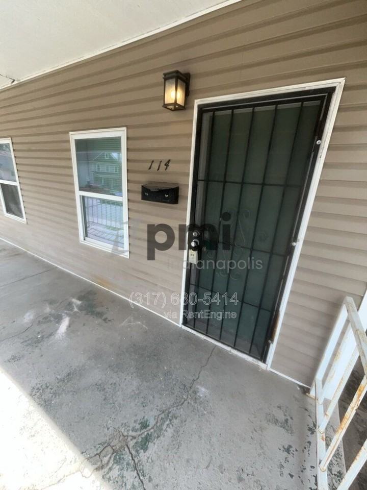 114 Adler St - Photo 4 of 26