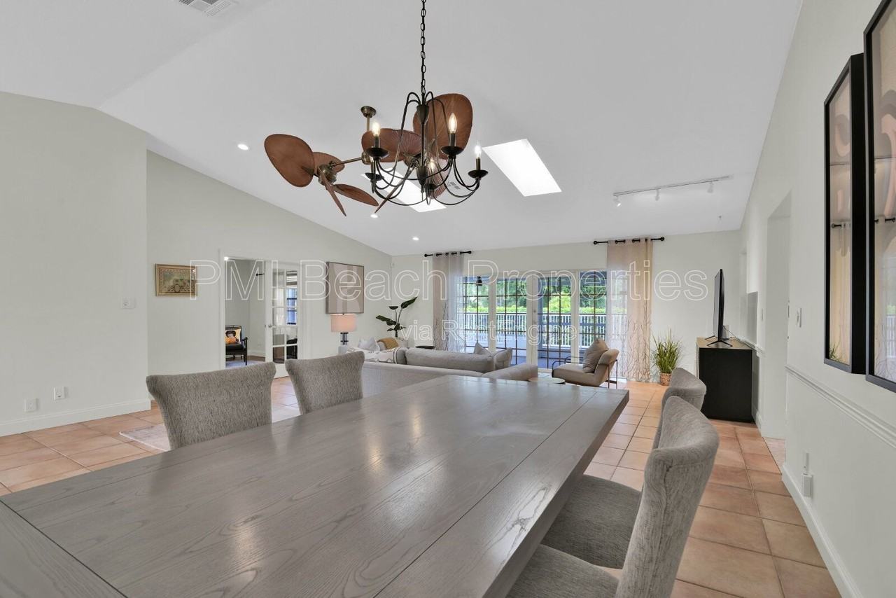 13684 Exotica Ln - Photo 4 of 30