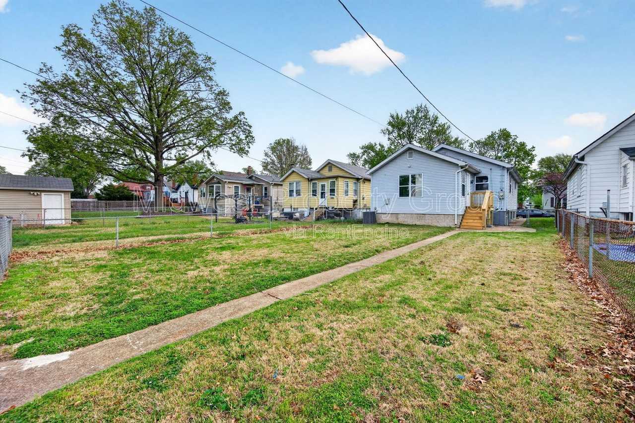 5324 Nagel Ave - Photo 6 of 31