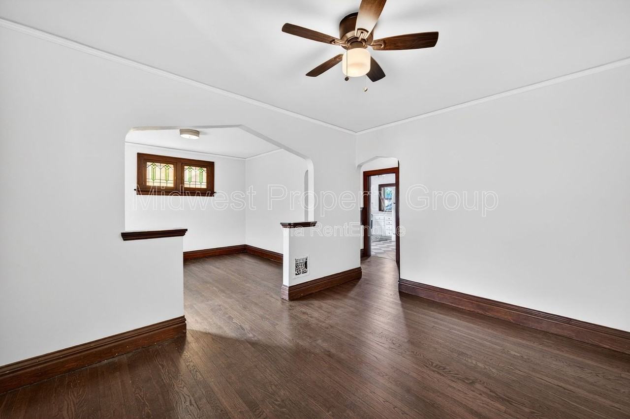 5324 Nagel Ave - Photo 3 of 29