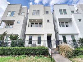 featured image of 1324 Delano St