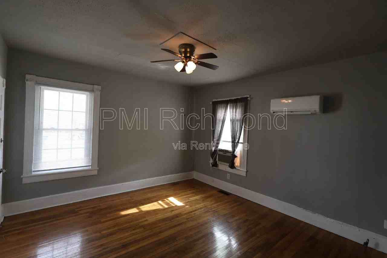 104 Lee Ave #A - Photo 5 of 16