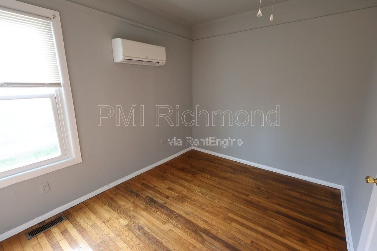 104 Lee Ave #A - Photo 6 of 16