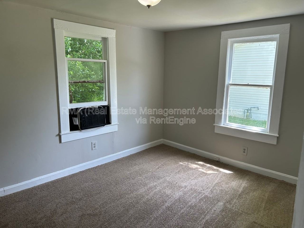 722 English St - Photo 3 of 6