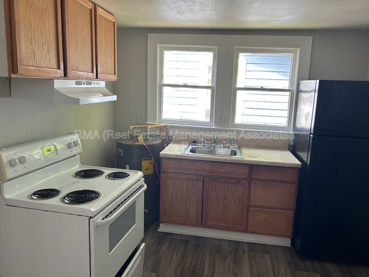 722 English St - Photo 5 of 6