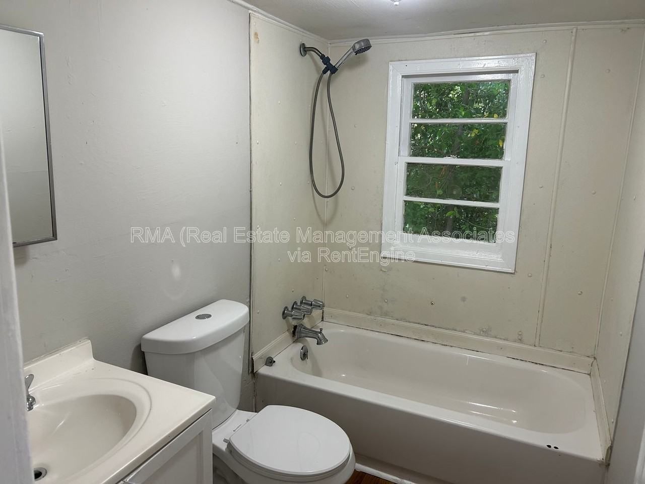 722 English St - Photo 6 of 6