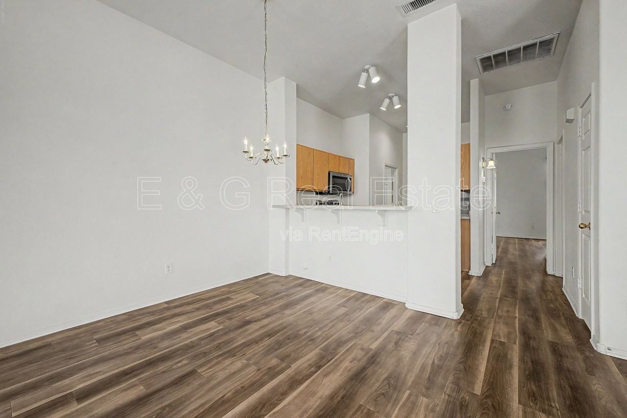 16489 N Oachs Dr - Photo 5 of 26