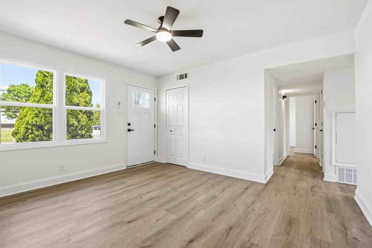 4624 E Indian Trl - Photo 2 of 12