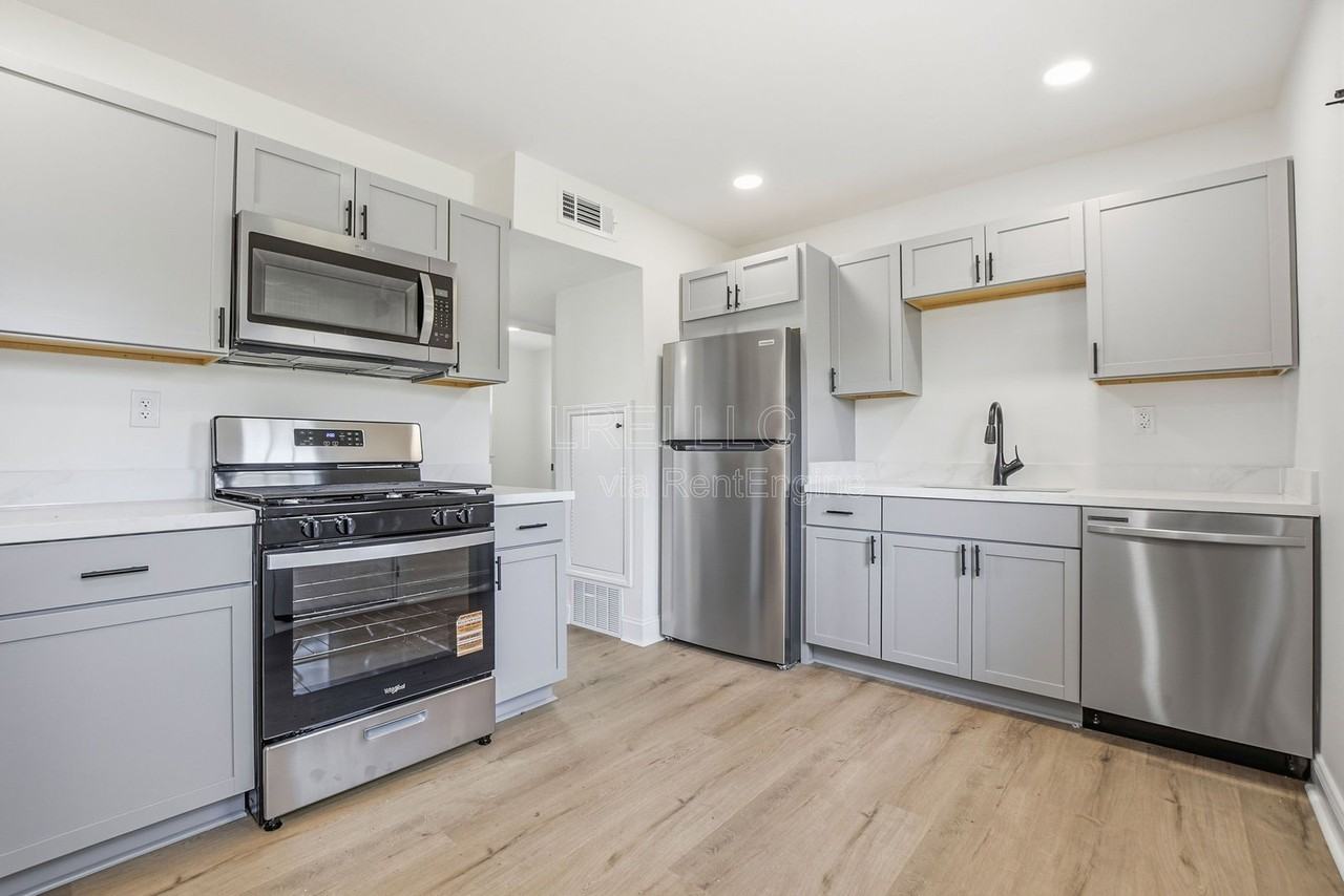 4624 E Indian Trl - Photo 3 of 12