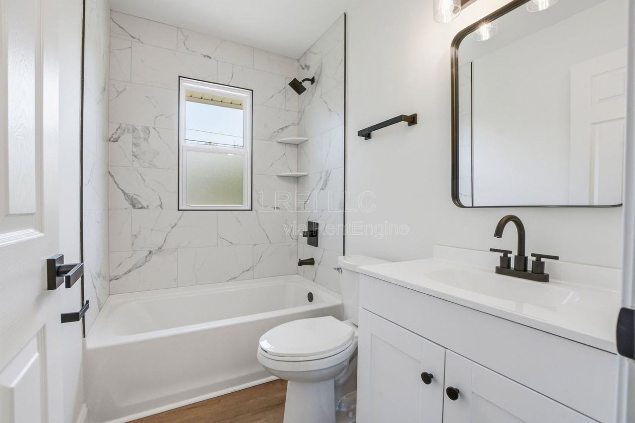 4624 E Indian Trl - Photo 7 of 12