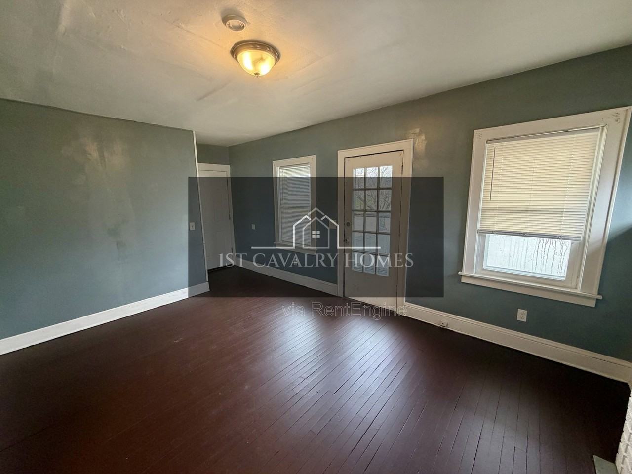 578 Hoye Ave #1 - Photo 6 of 22