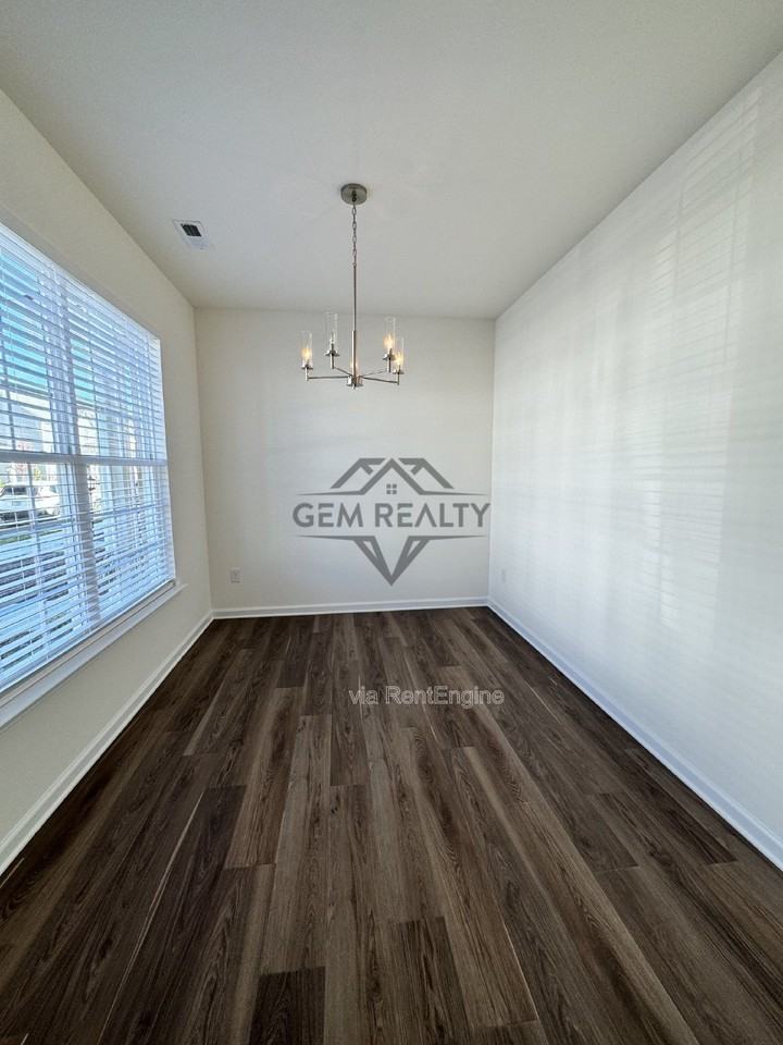 6184 Belay Dr - Photo 5 of 30