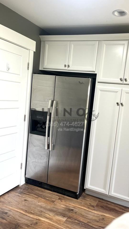 578 Dexter St - Photo 3 of 16