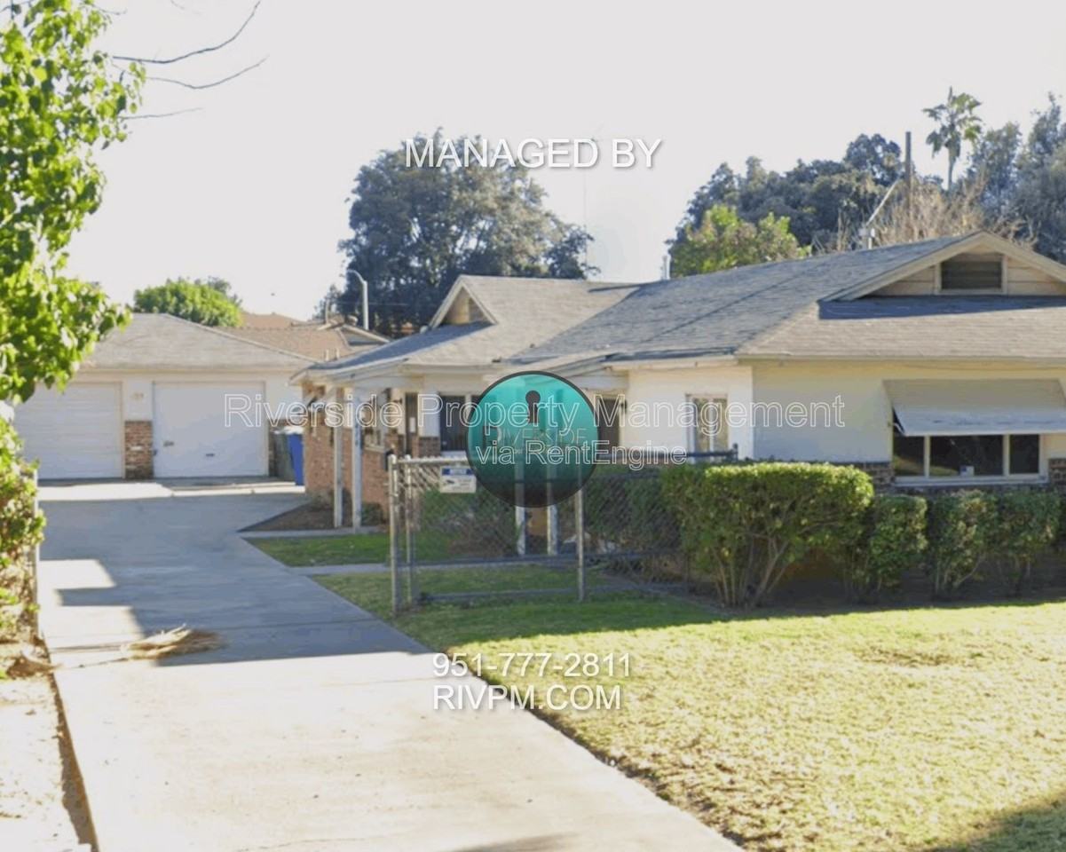 7416 Potomac St - Photo 3 of 18