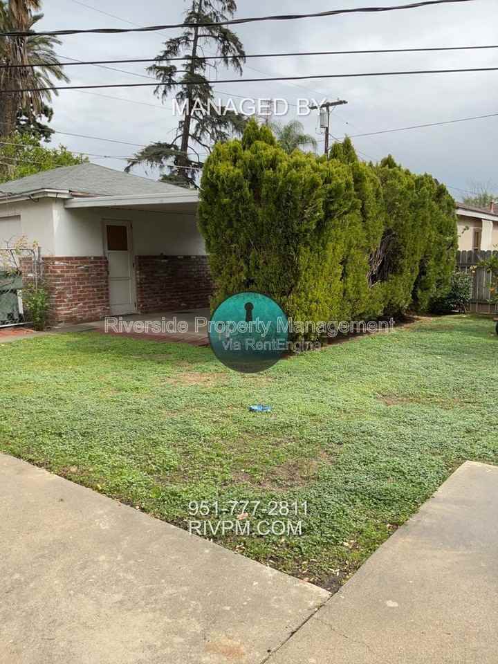 7416 Potomac St - Photo 4 of 18