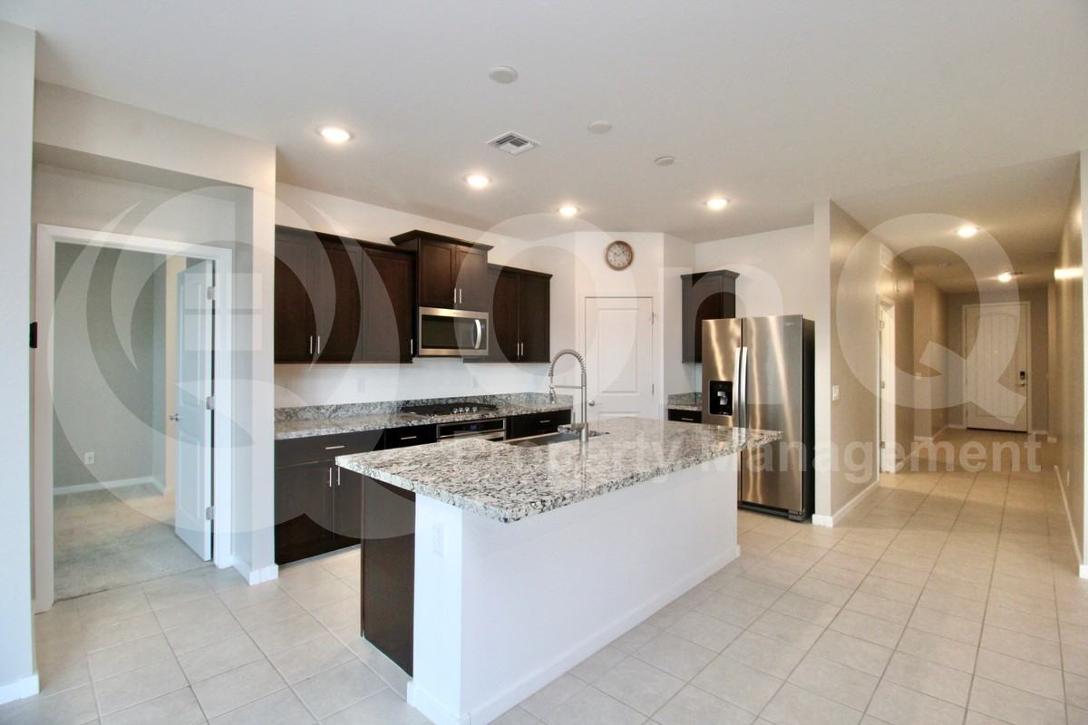 2567 E San Felipe Trl - Photo 5 of 26