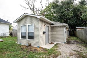 featured image of 955 N Traub Ave
