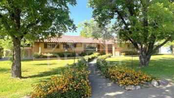 featured image of 3122 E Monterosa St