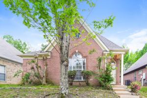 featured image of 6943 Parkbrook Ln