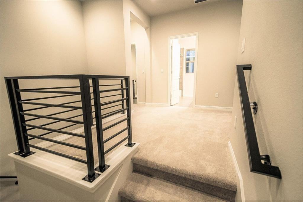 6814 E Riverside Dr #1 - Photo 3 of 39
