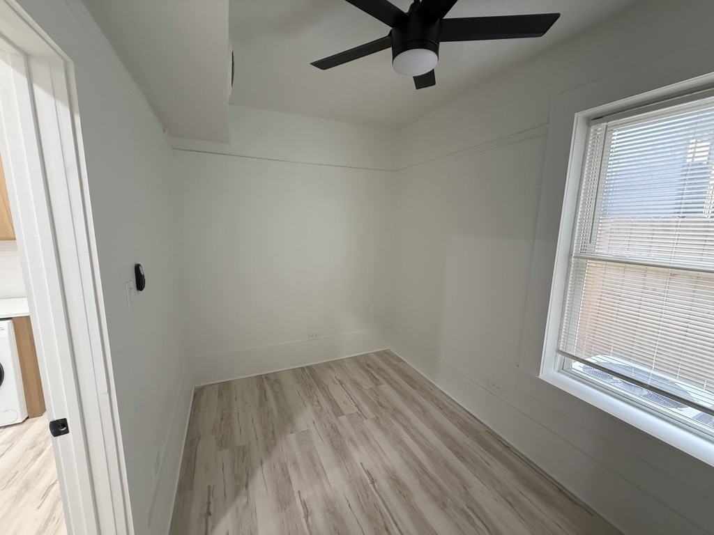 2607 W Haddon Ave #1F - Photo 7 of 10