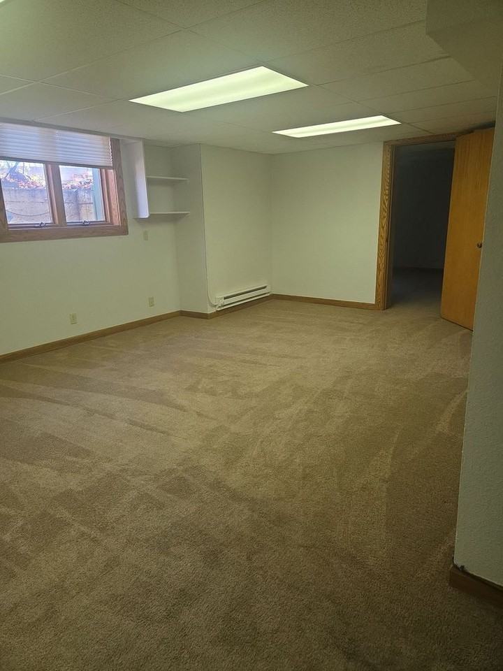 323 N Leroux St #A - Photo 2 of 4