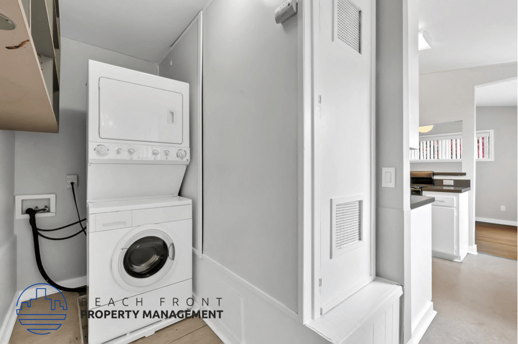 2674 Elden Ave. - Photo 6 of 19